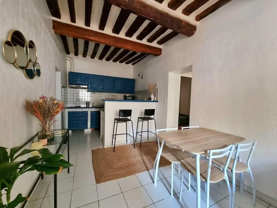 Apartment Appartement Centre Historique Ascenseur Rue Calme Aix-en-Provence