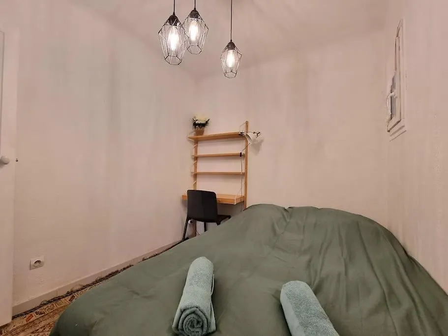 Appartement Centre Historique Ascenseur Rue Calme Aix-en-Provence France